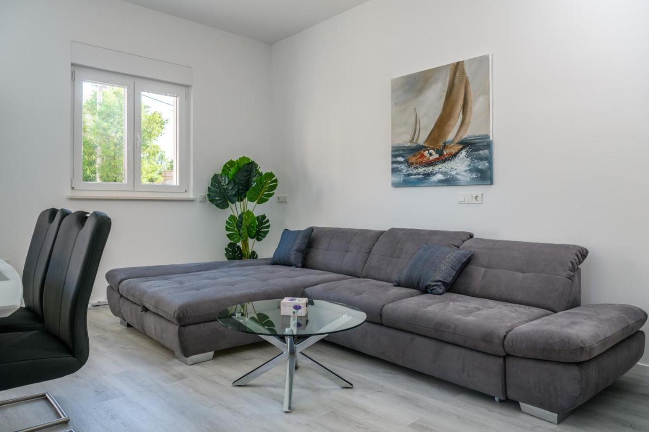 Ma Premantura Luxury Apartments Ferienwohnung Unterkunft - Premantura Pula Istria Екстериор снимка